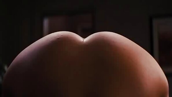 Ba người video phim sex nhật bản phụ nữ đang chơi với nhau trong bữa tiệc sexy này