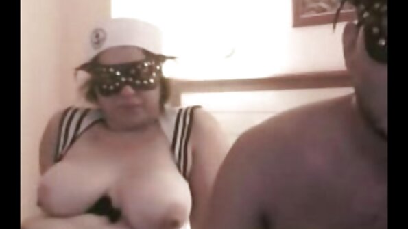 Một sexy nhỏ phụ nữ là nhận được fuck trong một Nóng xnxx phim nhat ban retro video đây