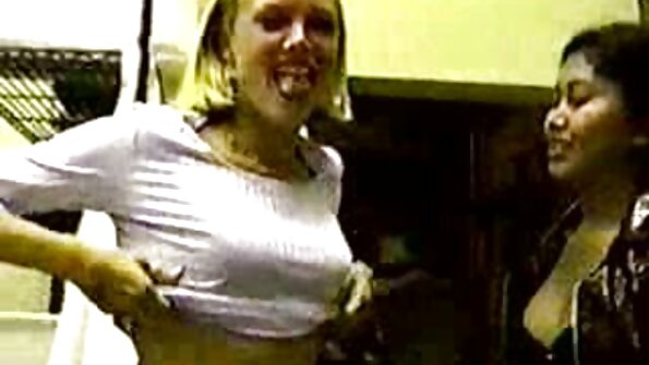 Britney nóng bỏng hút thuốc Amber là nữ thần của tình yêu và tình video phim sex nhật dục bẩn thỉu